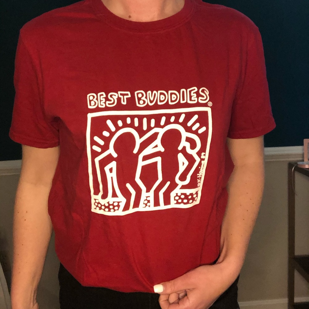 (B-1) 3 for $15 Keith Harring pop art best buddies red t shirt